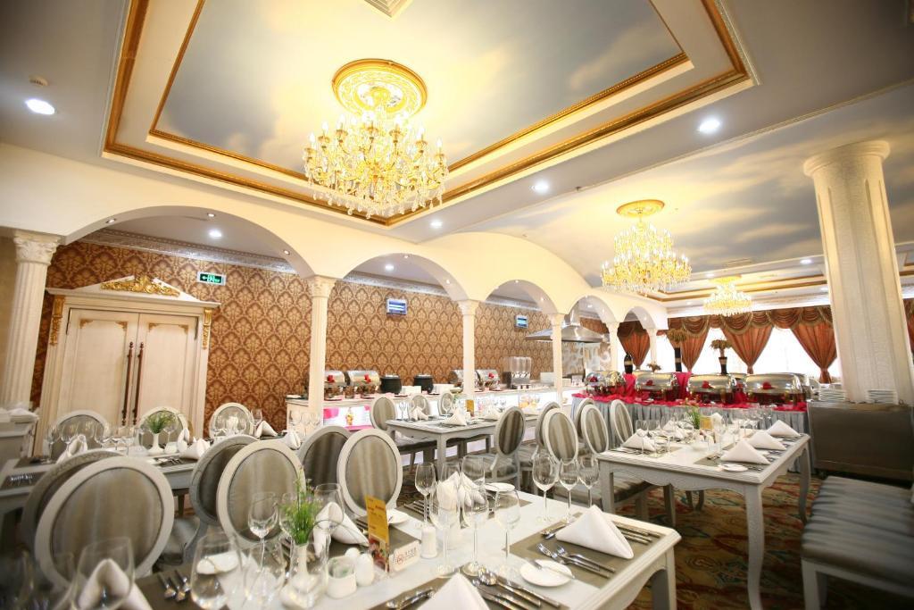 Luoyang Grand Hotel Restaurant foto