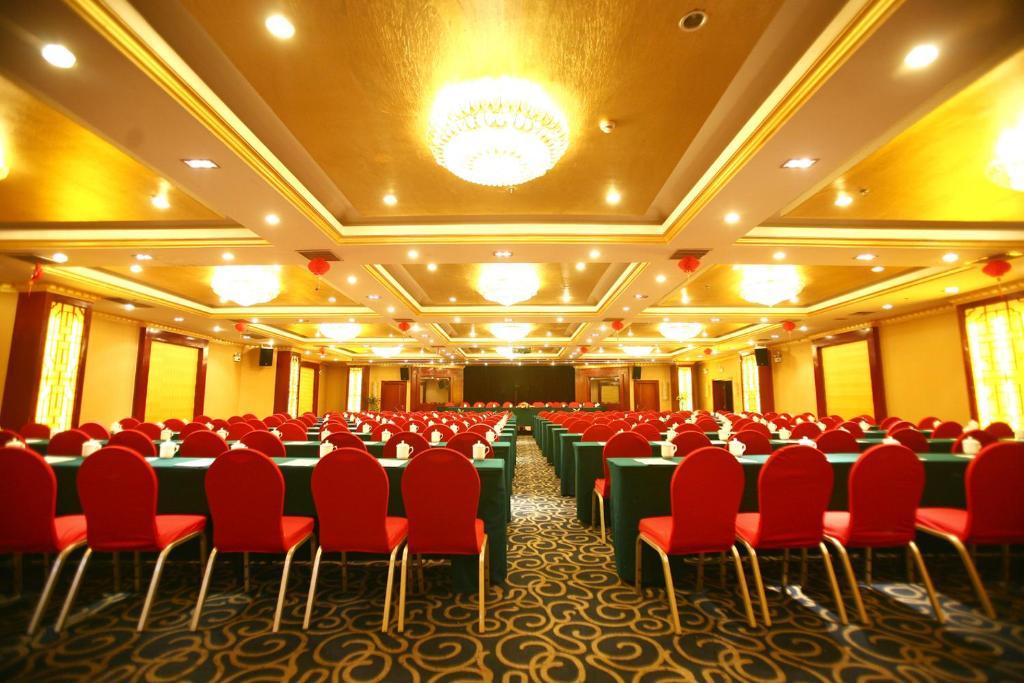 Luoyang Grand Hotel Business foto