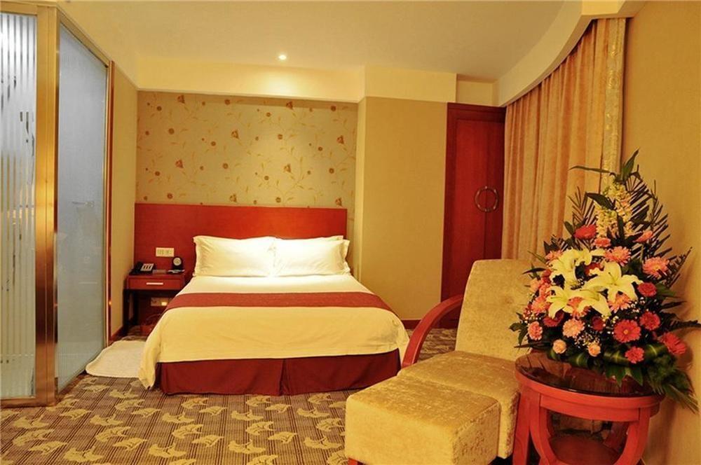 Luoyang Grand Hotel Exterior foto