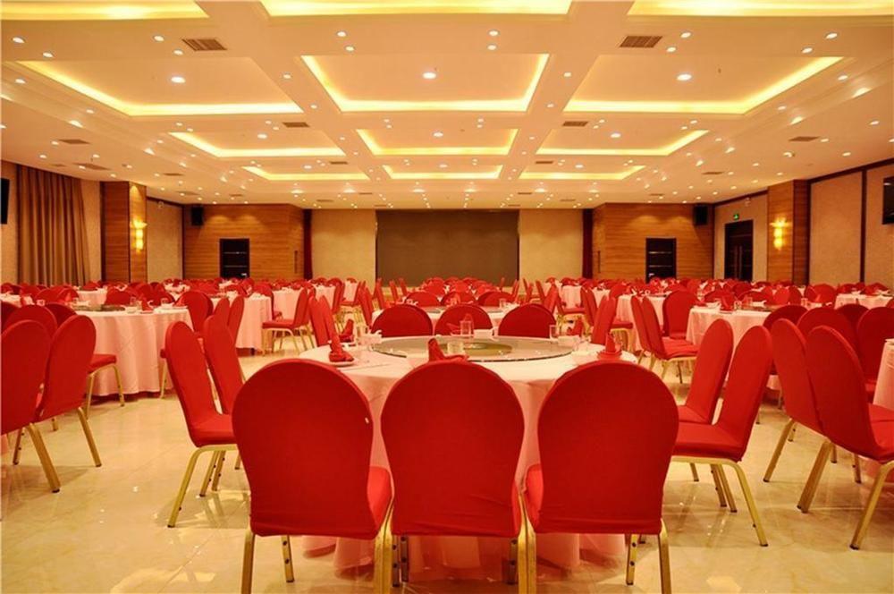 Luoyang Grand Hotel Exterior foto