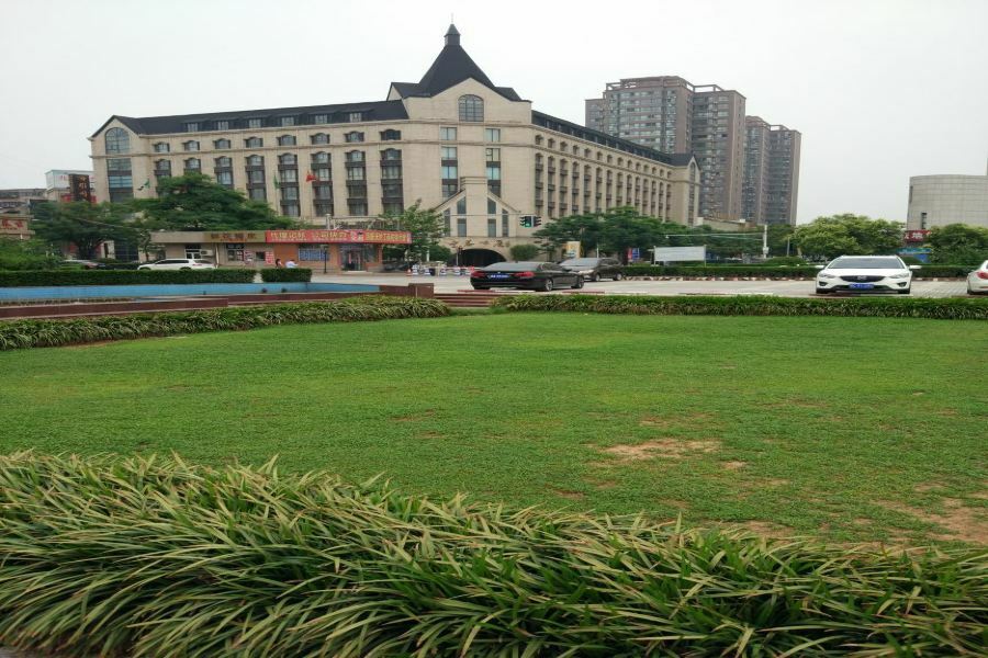 Luoyang Grand Hotel Exterior foto