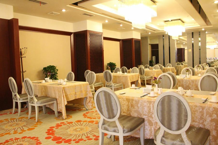 Luoyang Grand Hotel Exterior foto